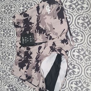 NFQ camo grey black shorts
